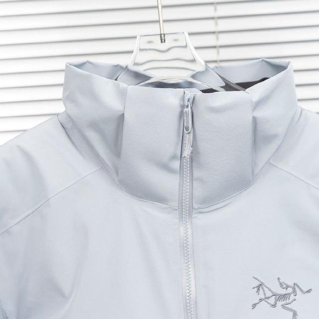 Arcteryx始祖鸟 Alpha系列 Sv7 第七代三合一 可拆卸