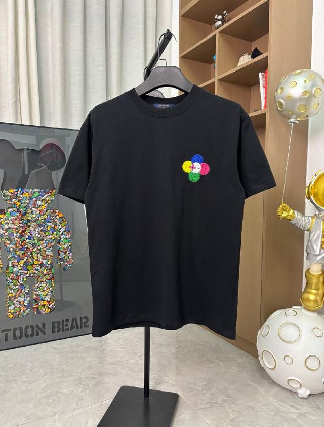 LV 路易威登最新项链印花短袖T恤男女同款