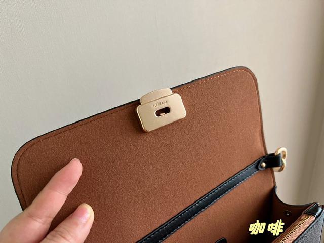 专柜同歩 最新款 新鲜出炉啦‼️简直是美到人心啦 原版五金logo