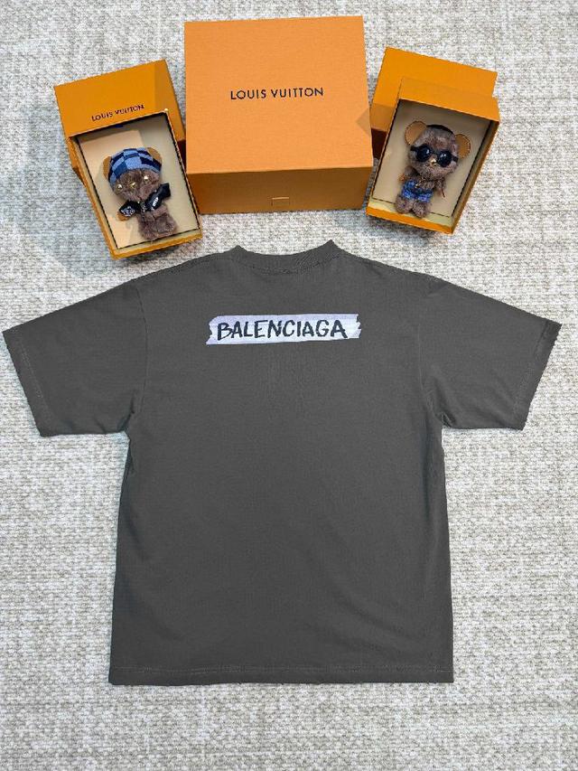 正品11400购入，40支精梳棉棉纱，采用进口（Stoll）织机14针