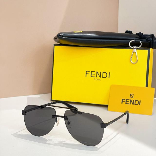 FEND*太阳眼镜✨✨✨ MODEL:FE40115U✨✨✨