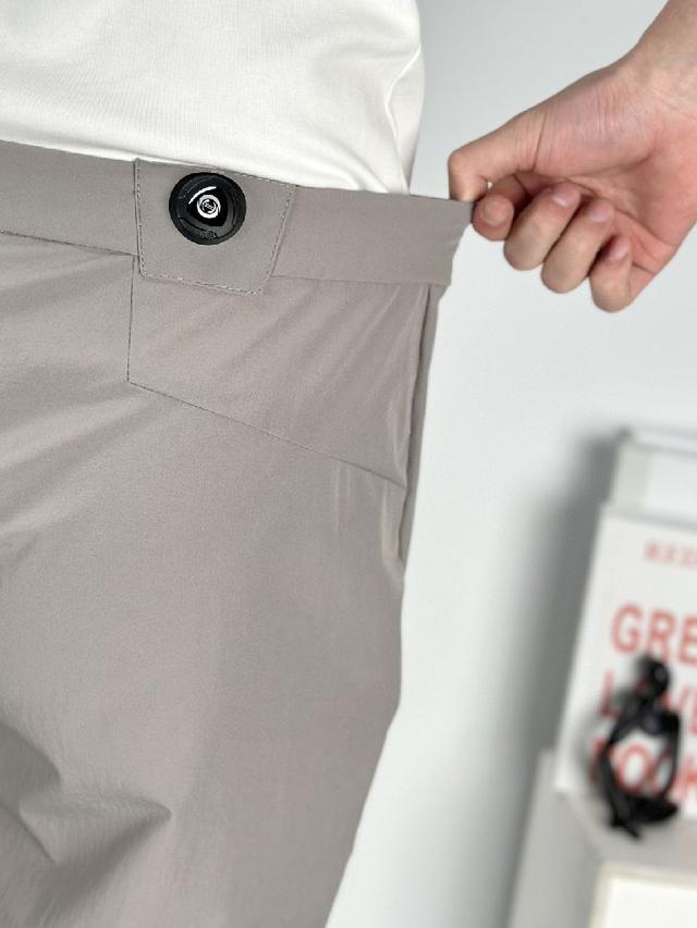 女士户外冰丝凉感防晒皮肤衣 面料科技: 轻量化防晒 耐磨透气