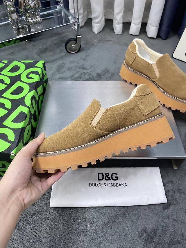 商品商标: Dolce&Gabbana「 杜嘉&班纳 」