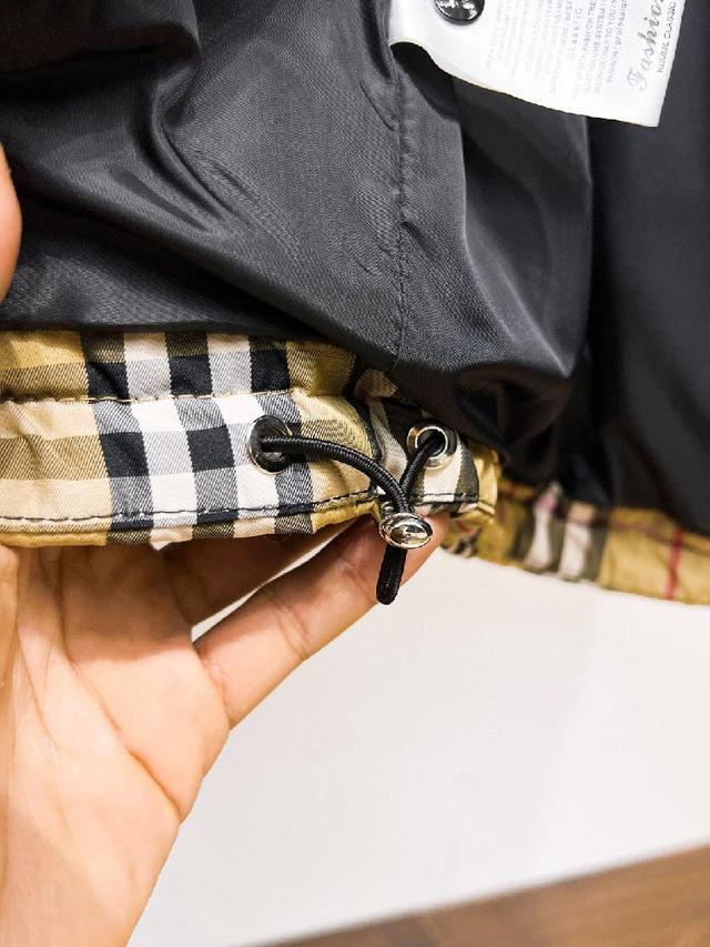 官网款2025秋冬新款羽绒服。这款号称羽绒服届最高端的