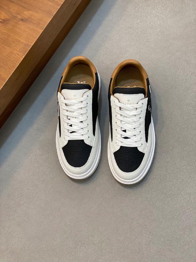 顶级代购🇮🇹 路 炸街男神爆款运动板鞋专柜同步