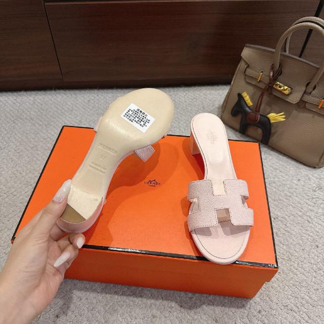 每个细节都做到极致  原版swift小牛皮  原版1:1独家私模鞋面/原版真皮大底