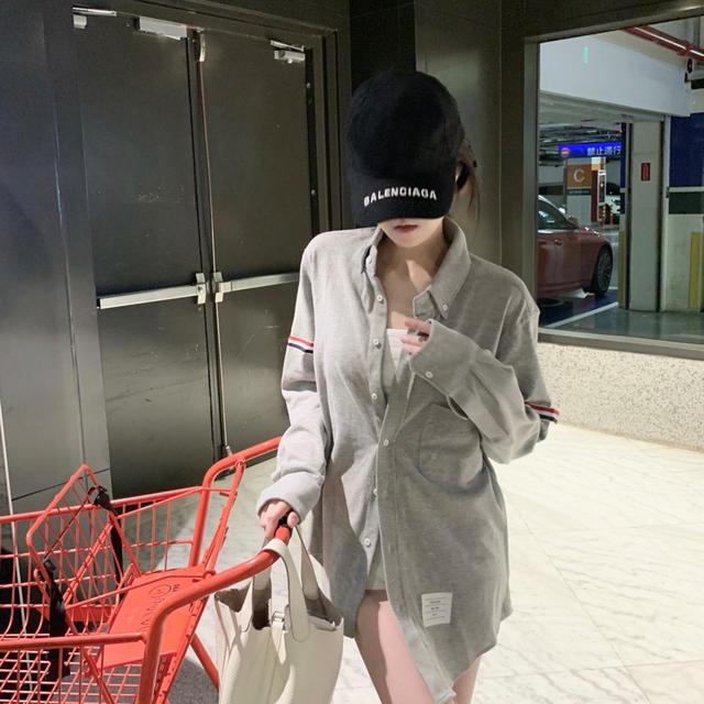 TB 開衫