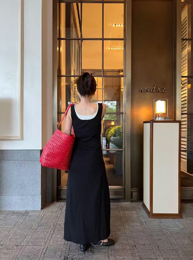 dio·25夏季新款百灵达万