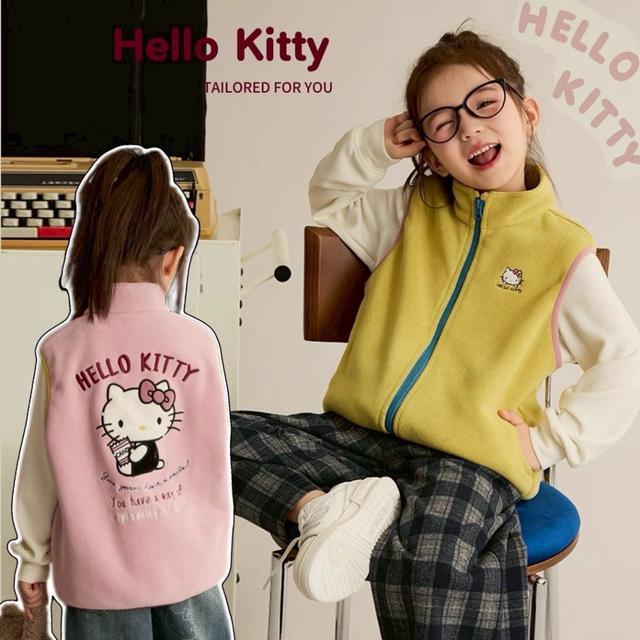 【預購商品】【1004結單】【批發】Hello Kitty 繡花暖暖絨馬甲 251001-01