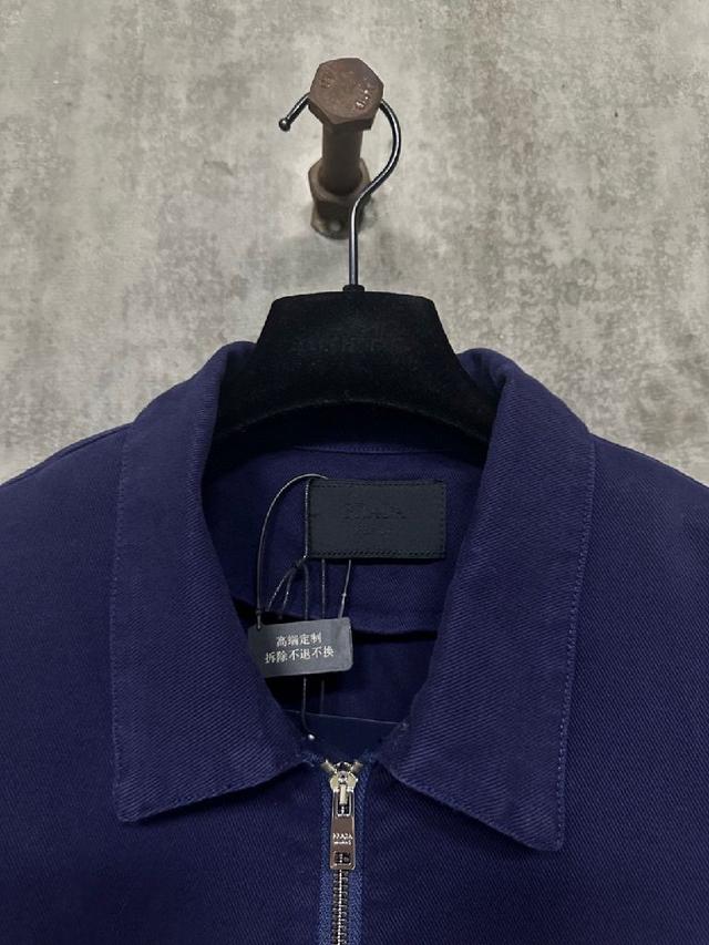 面料:定染赛洛纺12支*12支竹节牛仔面料 人工马骝 成衣洗褪 定制三角标