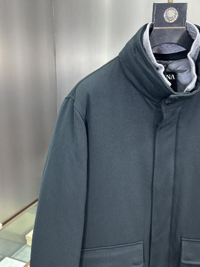 最新款时尚设计师款羽绒外套 杰尼亚连帽羽绒服