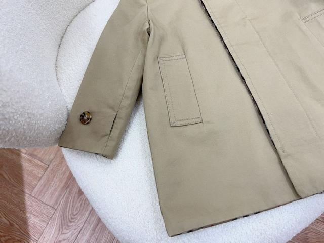 巴宝莉，高端童装，男女童双面穿风衣外套，定制风衣布面料