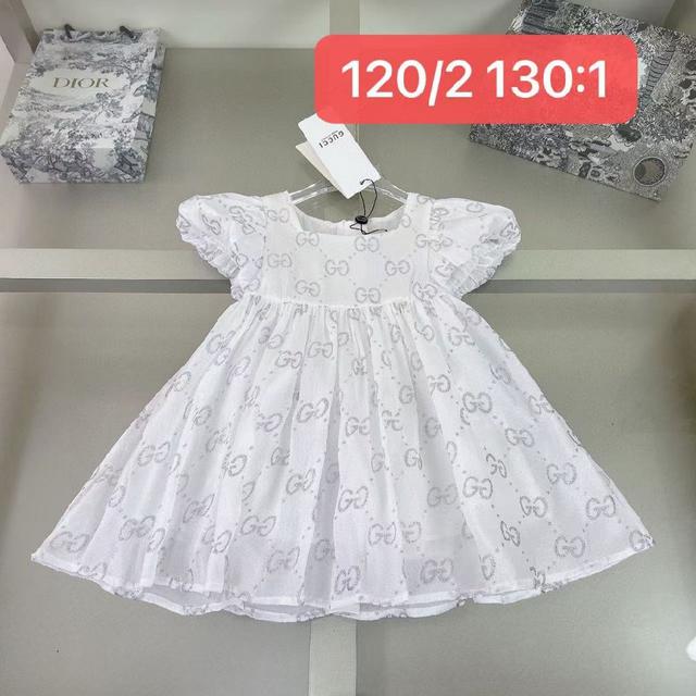 900元选一套，1400元选二套！2000元三套