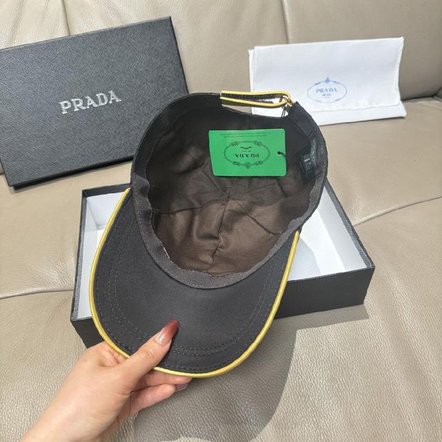 配盒子布袋，Prada(普拉达)新款原单棒球帽， 刺绣logo