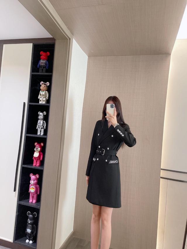 香奈兒西裝連衣裙