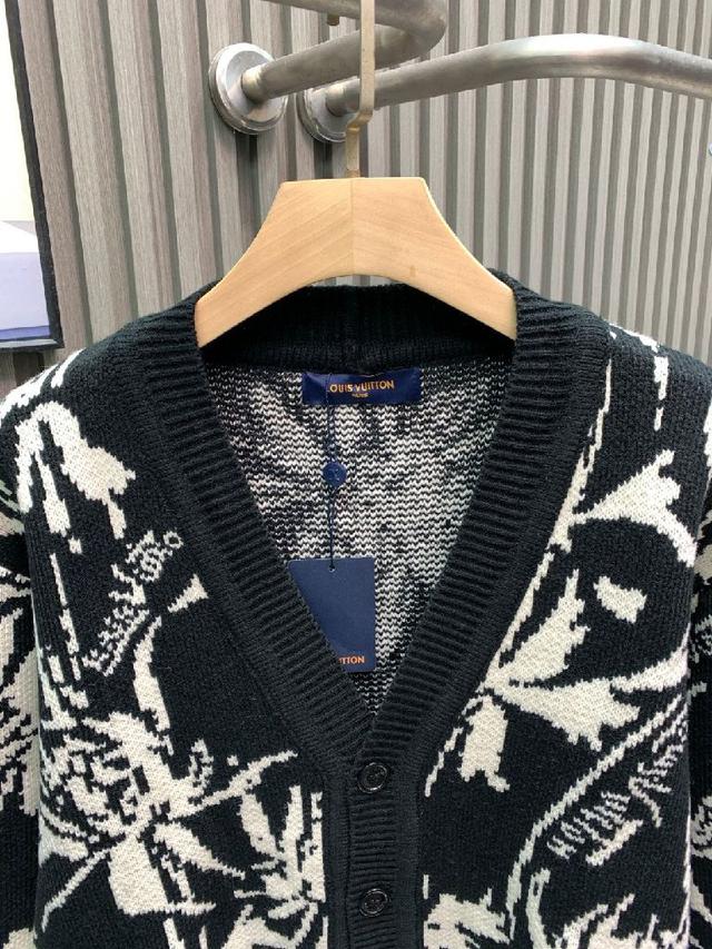 GOOD珍珠标语刺绣拉链连帽外套 面料采用400克毛圈高克重95棉5