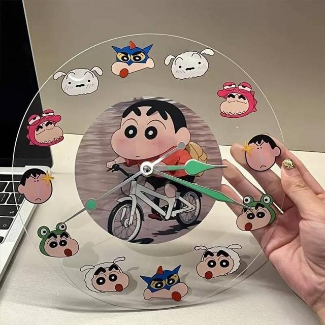 可愛蠟筆小新DIY無聲掛鐘(預購)