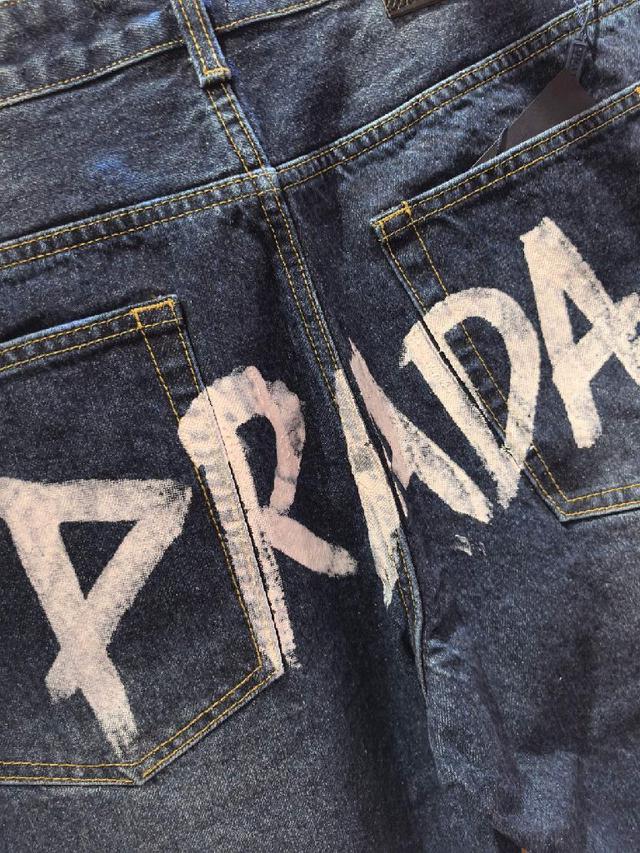 新款牛仔裤 完美蓝色水洗 纯手工