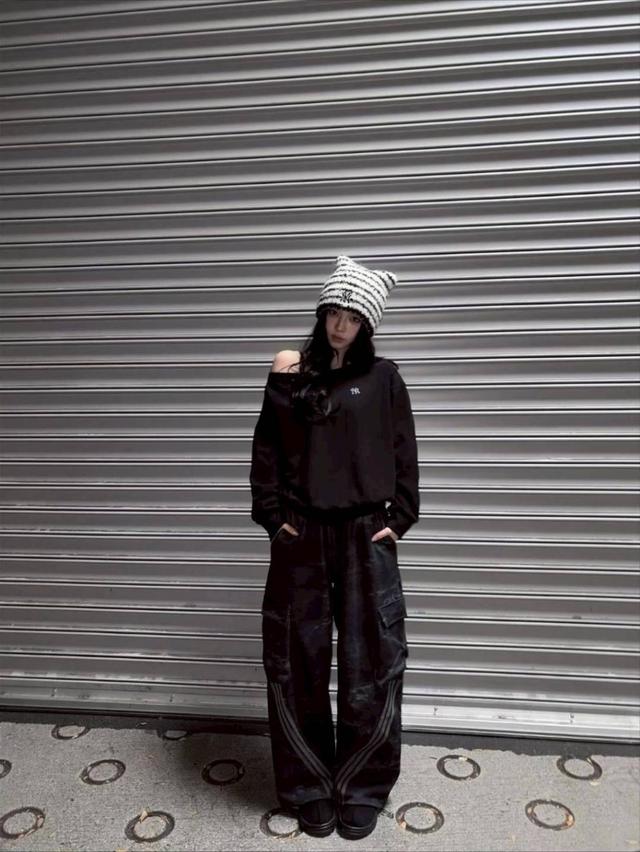 韓國 MLB×Karina 條紋貓耳朵毛帽