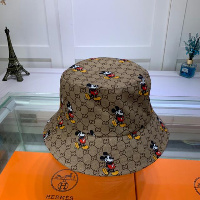 古奇Gucci，专柜限量渔夫帽