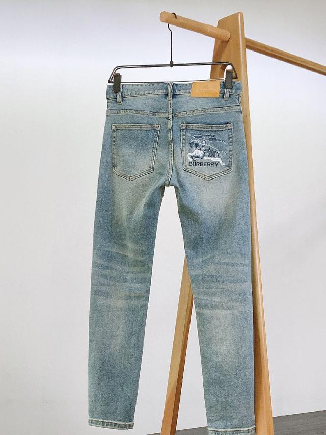 专柜同步有售，原单狠货，水洗休闲牛仔裤，进口原版水洗弹