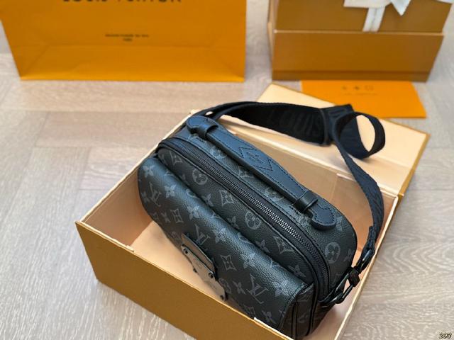 Lvcarryallbb 白三彩.. 新款购物袋