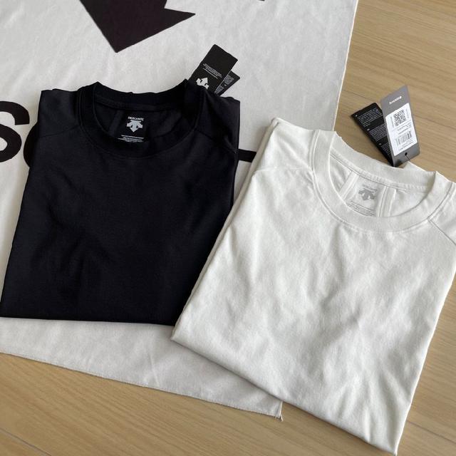 DESCENTE /迪桑特男士运动梭织短