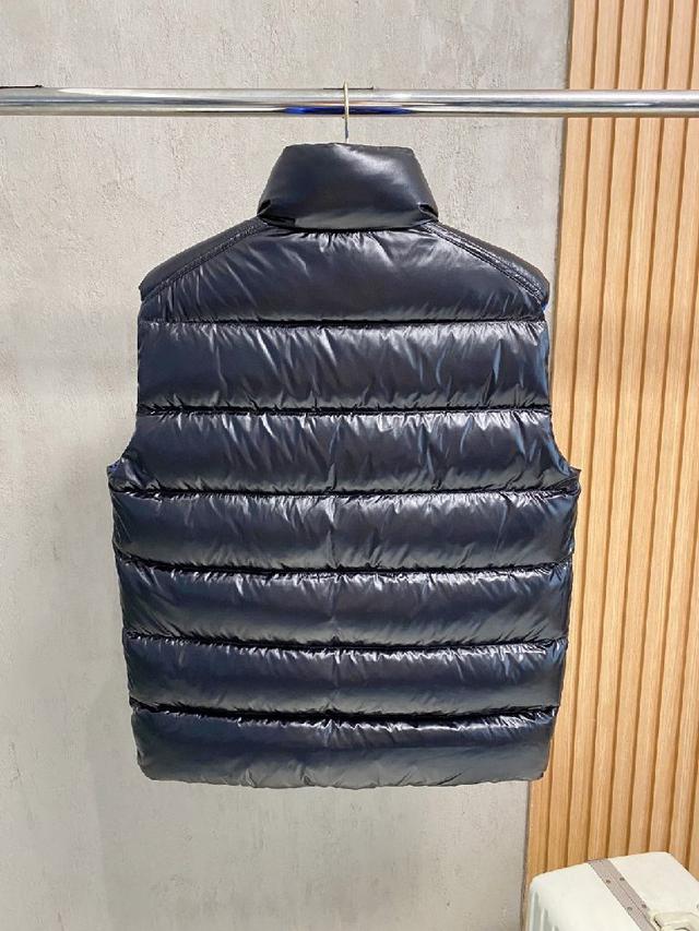 秋冬新款羽绒服 原版1:1订制五金配件全进口原版定制