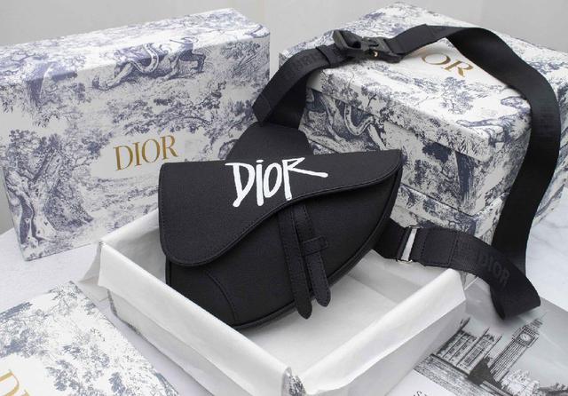 《高品质白扣丝印》配原版盒子【Dior homme 】