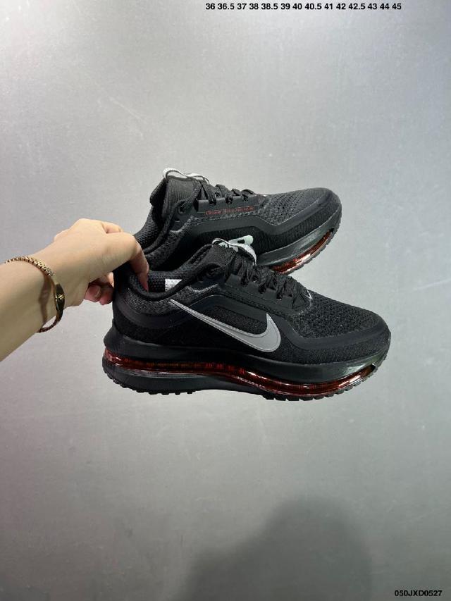 Nike/耐克 升级原楦原纸版开发版型，采用科技织法轻盈织物