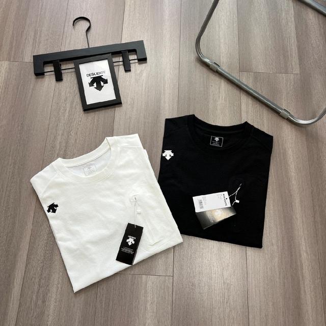 DESCENTE/迪桑特顶级奢华无痕锦氨短裤！恒隆在售万元级