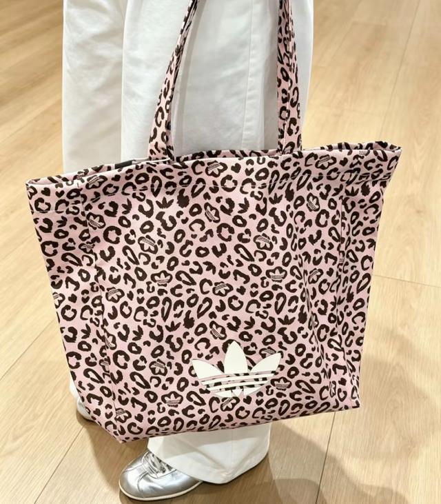 🔥快閃🔥美國🇺🇸Adidas💓🐆粉色小花豹大容量托特包#06/06