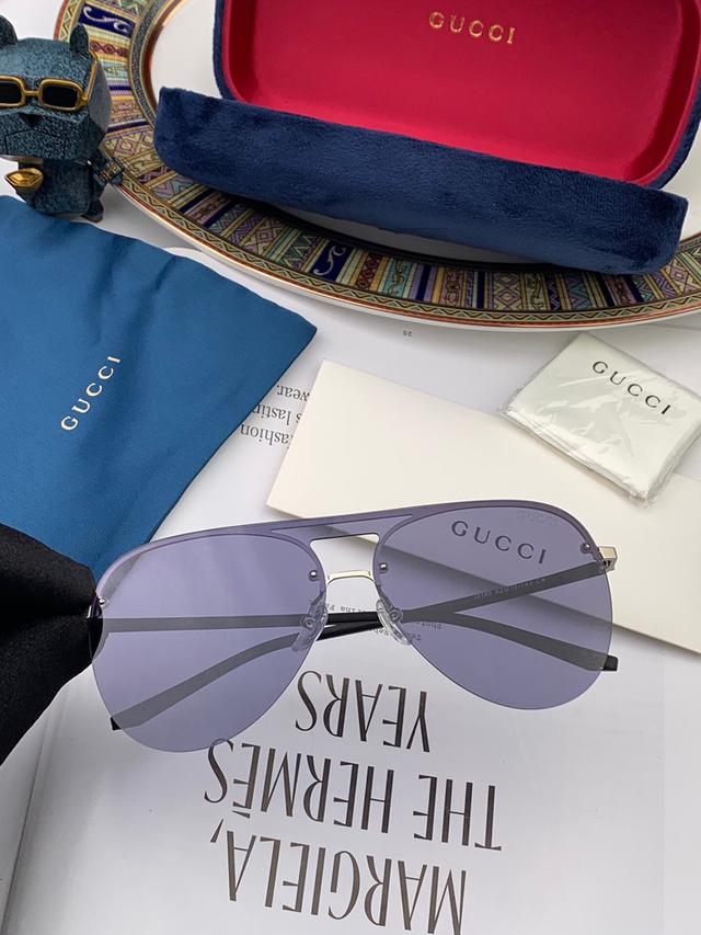 【GUCCI】古驰 GG0743S