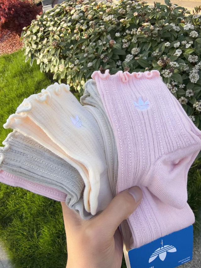 美國 🇺🇸 Adidas 馬卡龍夢幻木耳邊💌限定中襪 3入組#隨時結單