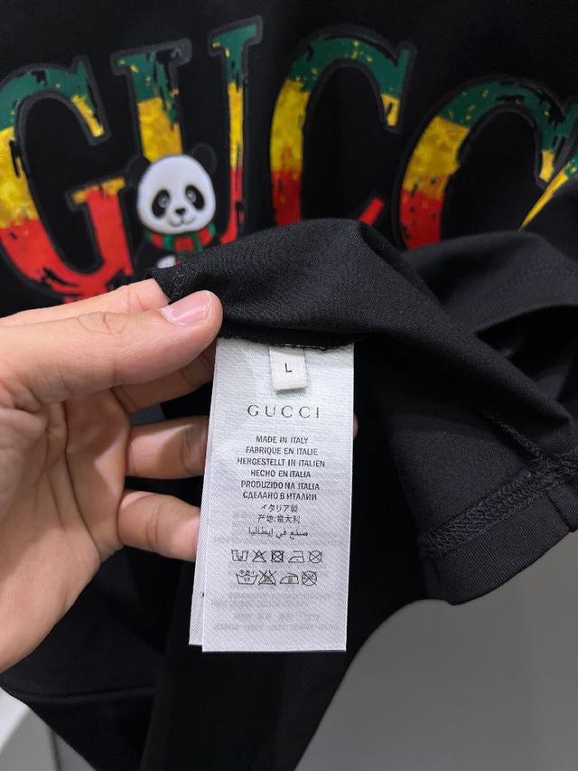 定制进口双股100%纯棉面料 手感柔软细腻 穿着亲肤舒适 代工厂精细做工
