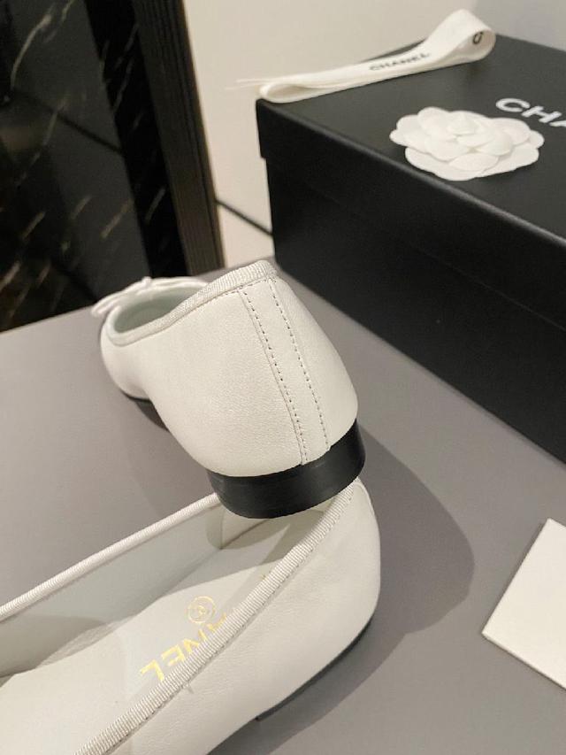 𝐂𝐇𝐀𝐍𝐄𝐋最新涂鸦帆布鞋 顶级品质 帆布饼干鞋👟潮