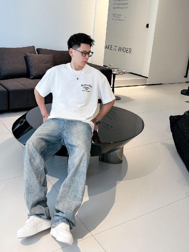 2025春夏新款首发专柜最新款短袖圆领T恤 高端订制 设计前