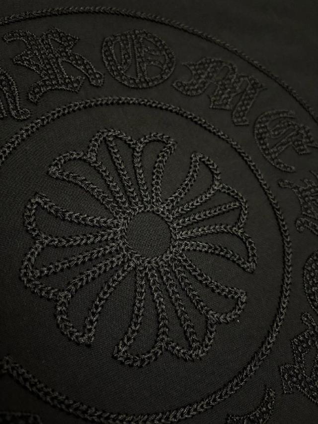 高支高密双纱300克超舒适纯棉面料，整体的触感舒适，亲肤效果也是极佳