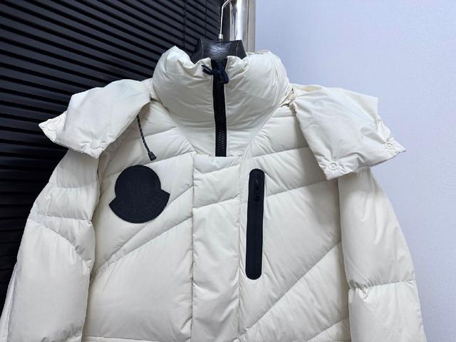 Moncler-蒙口 25秋冬男士时尚羽绒服