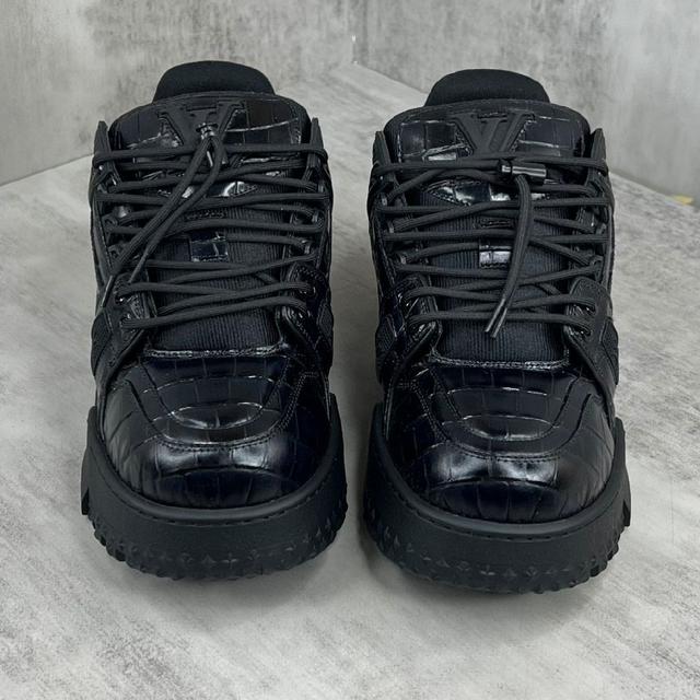 LV Louis Vuitton 23S走秀款Trainer 胖丁面包滑板鞋