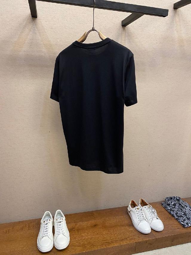 Versace/范思哲美杜莎2023新款烫钻短袖，高版本，专柜