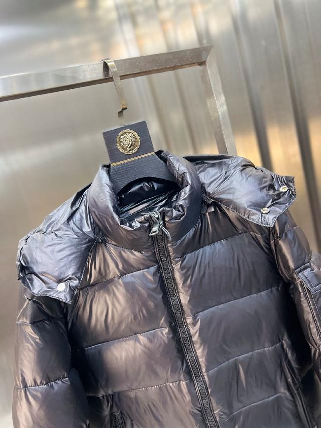 P4700 BUR⚜️25S新款男士休闲立领羽绒服……码数M-3XL