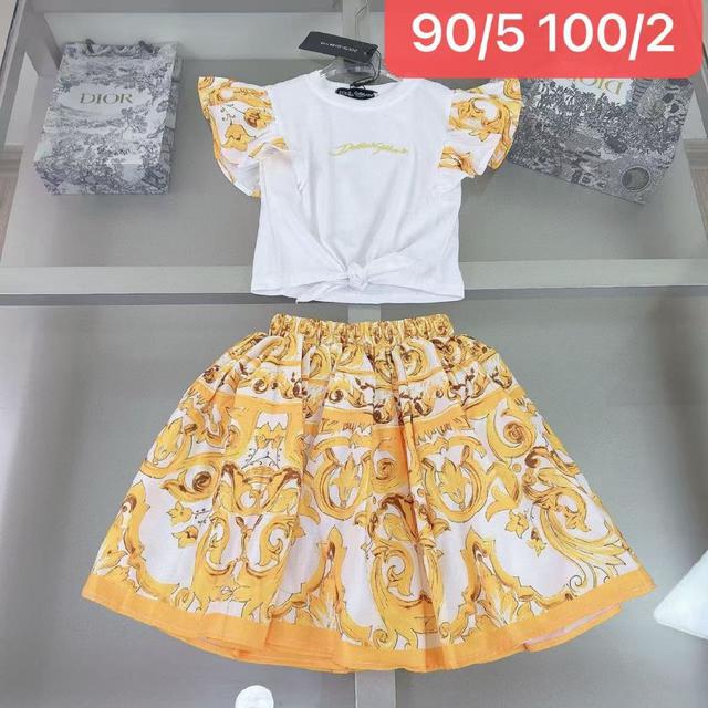 900元选一套，1400元选二套！2000元三套