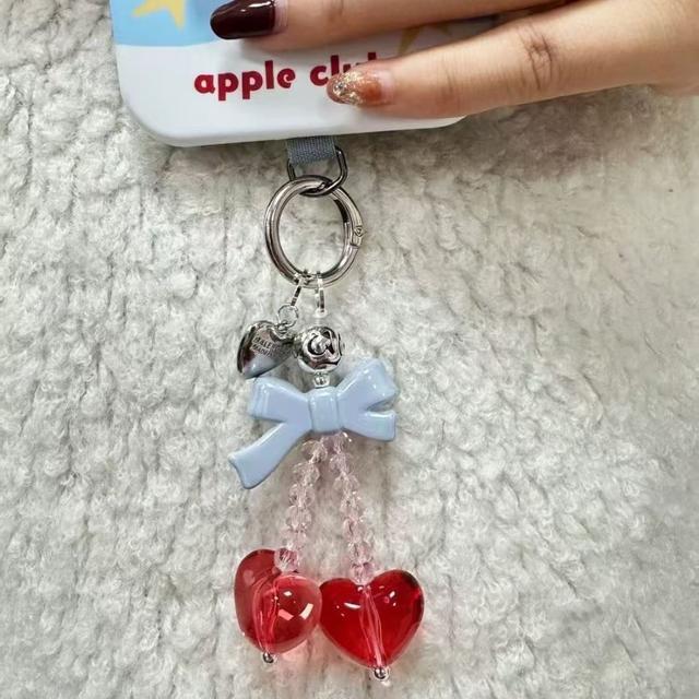 ins心形櫻桃浪漫氣質掛飾手機鏈(預購)
