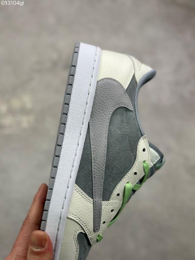 马拉松徒步鞋 采用Vibram橡胶大底 超强地面咬合力稳走复杂路况