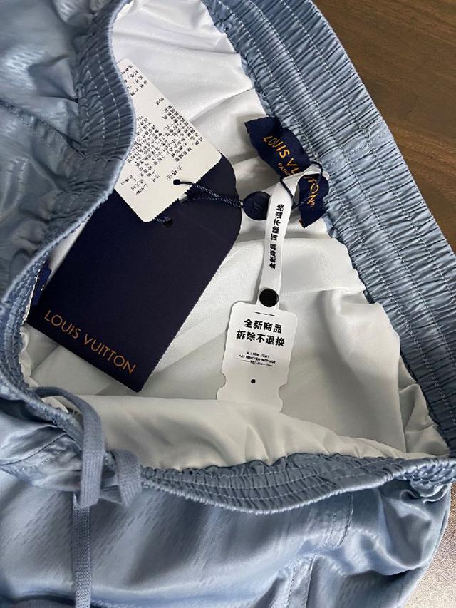 Balenciaga 巴黎世家 25ss 爆款徽章短裤套装 面料采用420克对版黑灰色