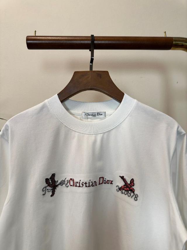 迪奥2025新款 圆领 短袖 T恤 高端版本！专柜定制面料 透气舒适度