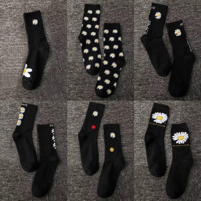 【12/24晚上10點收單】GD 權志龍同款｜INS 小雛菊中筒襪（6雙一組）