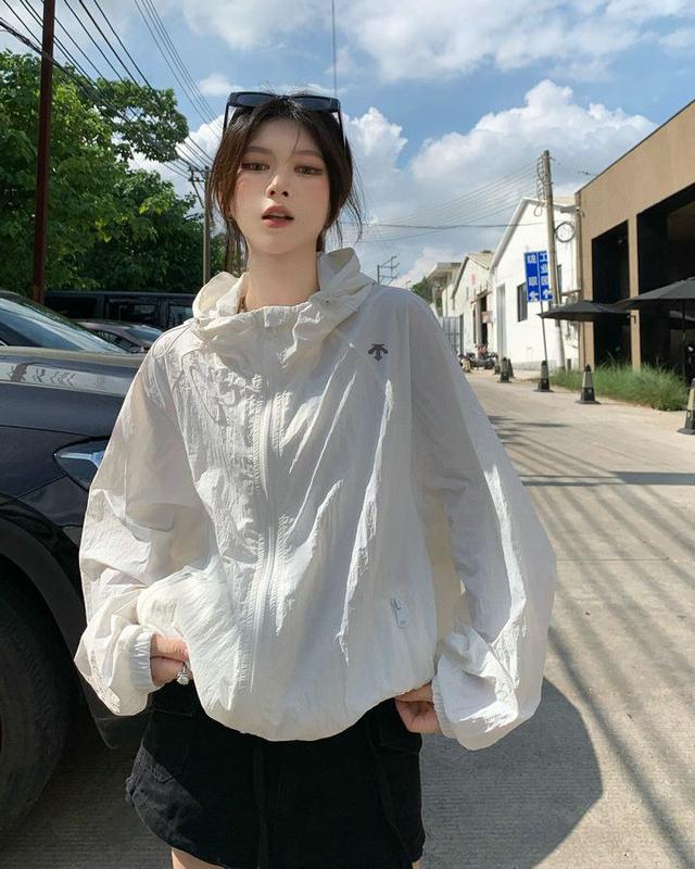 descente迪桑特夏季男子户外梭织短裤轻量化速干薄款软壳