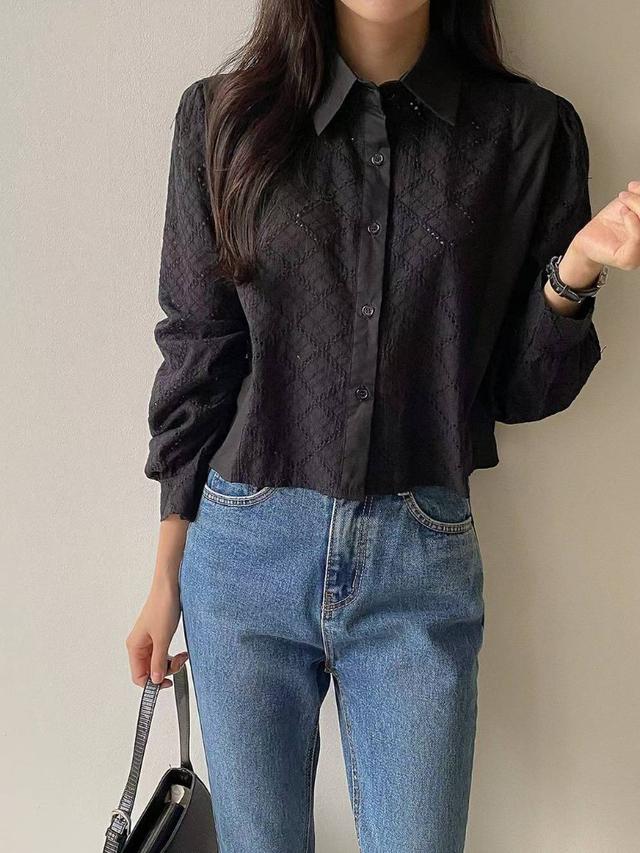 【預購商品】【0925結單】【批發】正韓 鏤空雕花短板上衣 091303 ♨️正韓服飾♨️